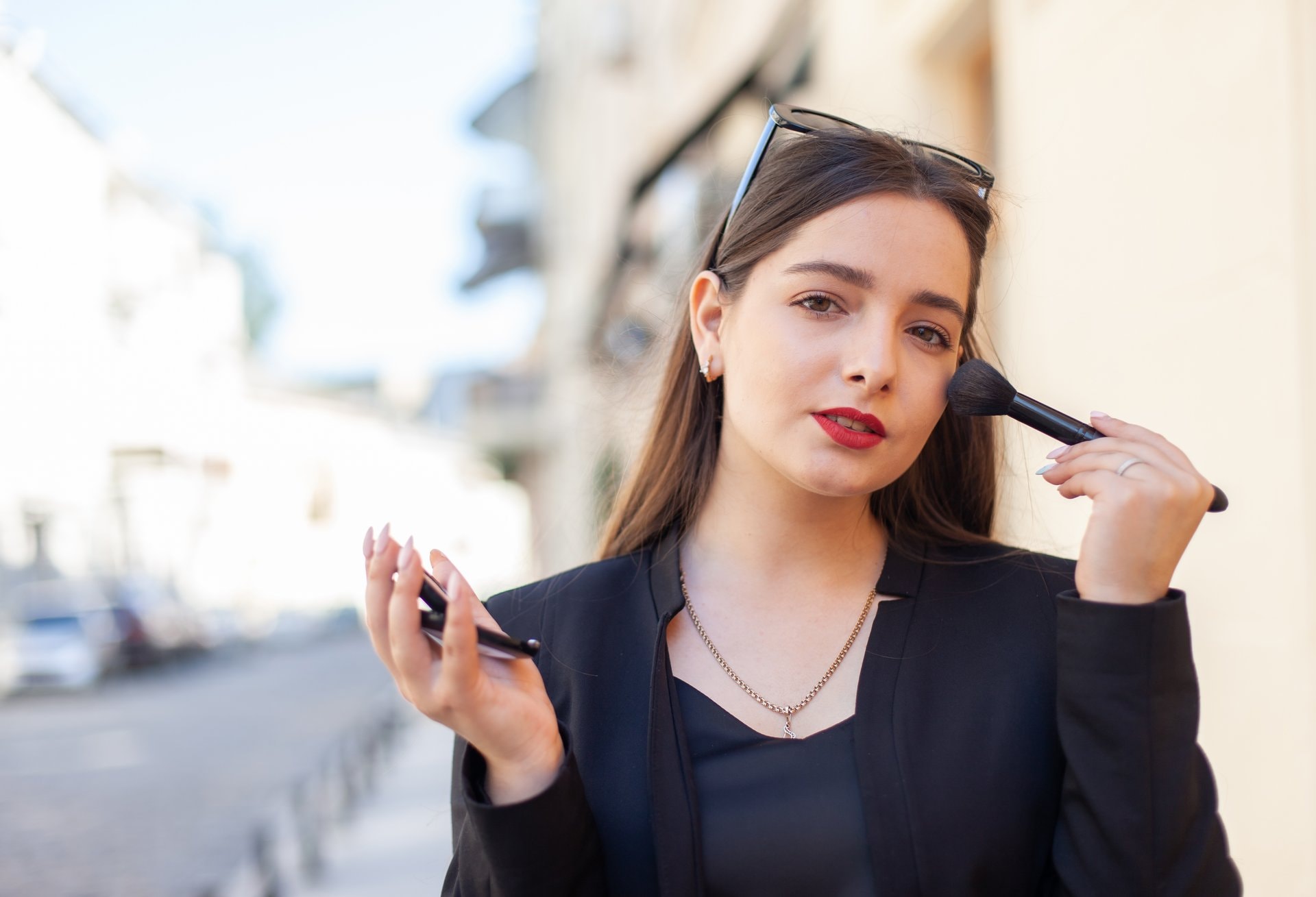 Profesionalni make-up za posao: elegantan look u 10 minuta