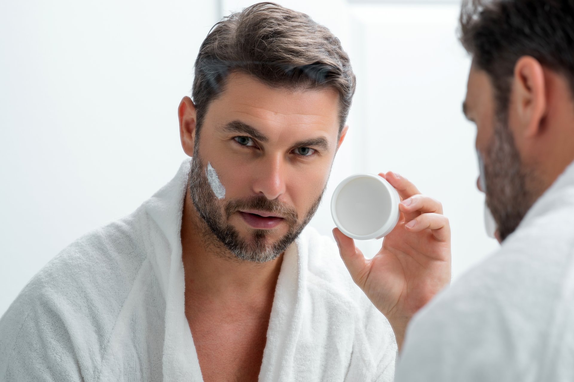 Skincare za muškarce: osnove koje svaki muškarac treba znati