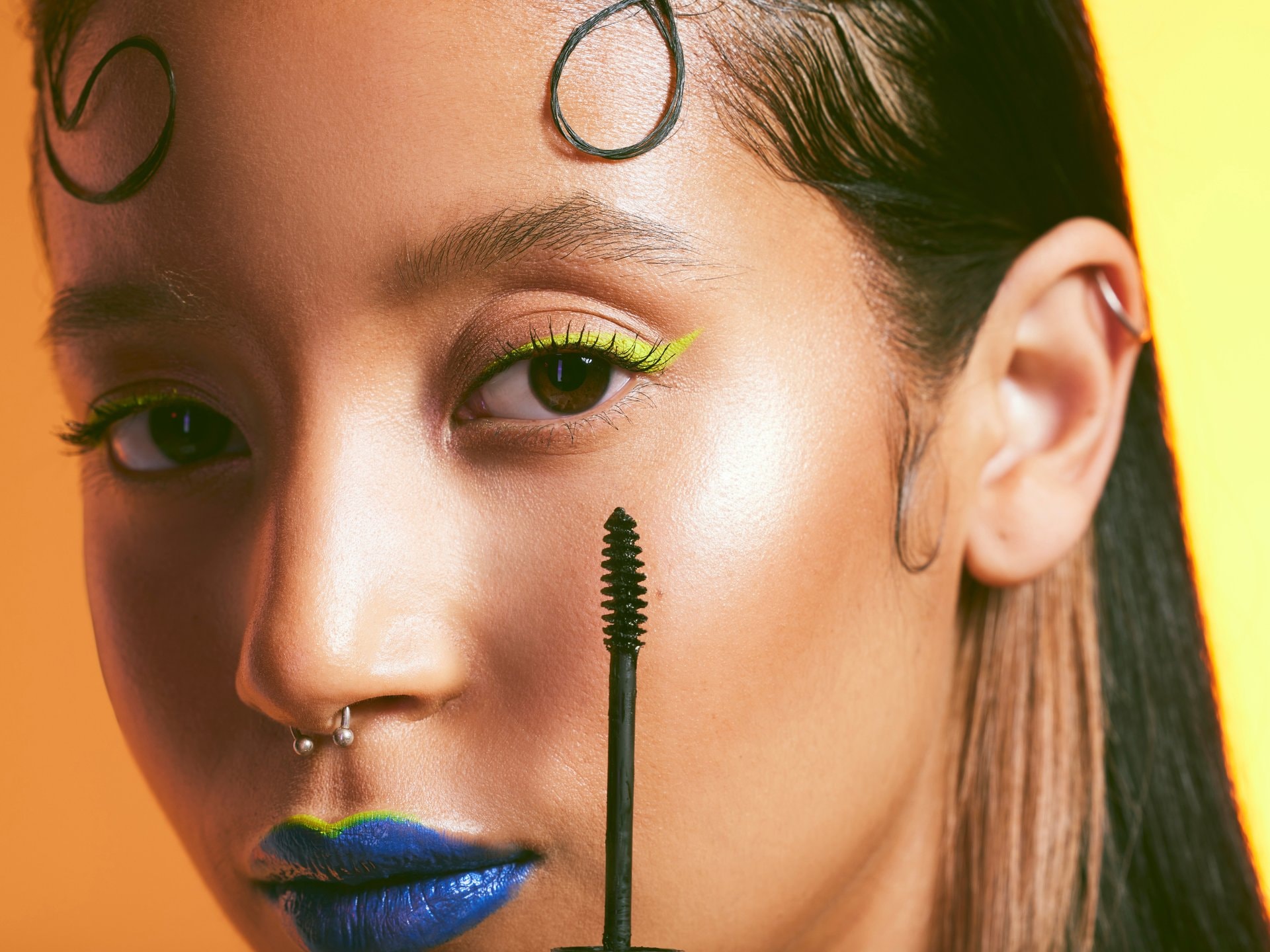 Alien Girl make-up: futuristički trend koji osvaja 2026.