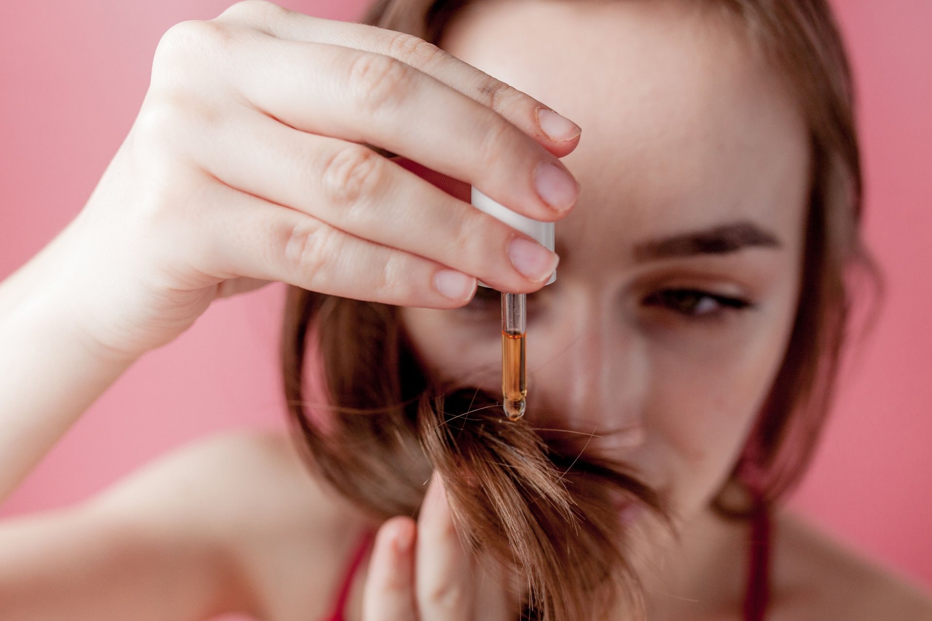Biotin: Mitovi vs. Stvarnost u tretiranju gubitka kose