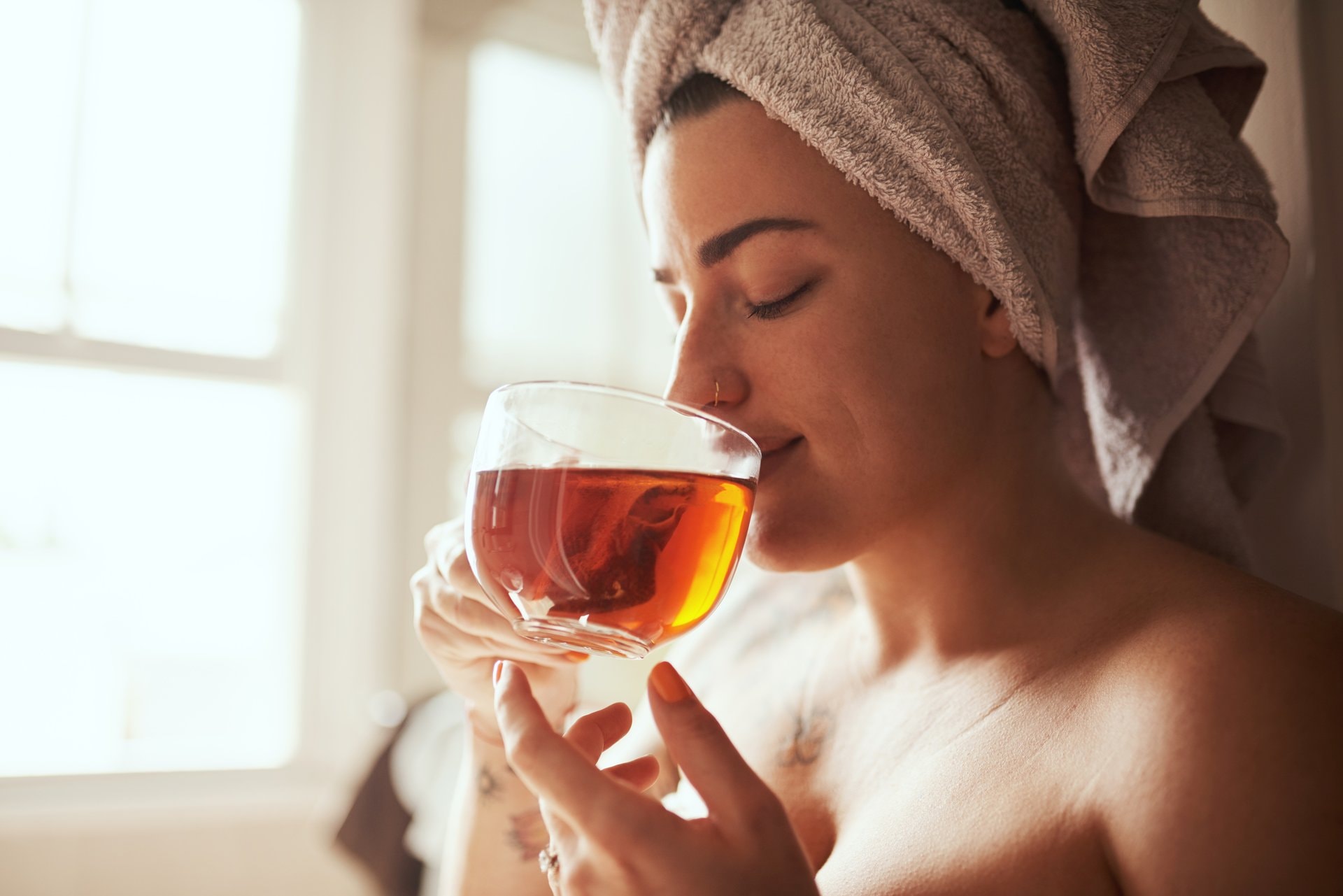 Detox čajevi i koža: nauka vs. Instagram obećanja