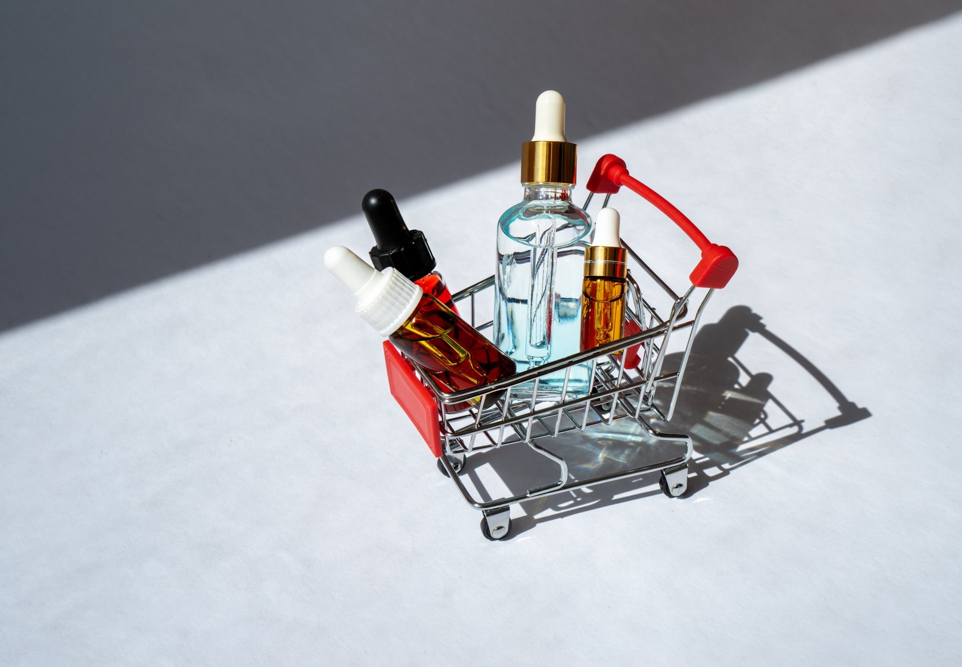 Drogerija vs luxury: da li su sastojci isti?