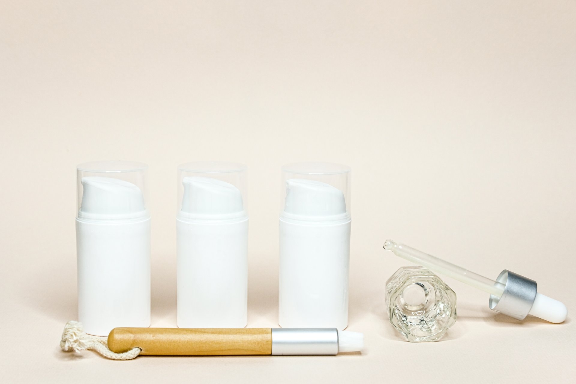 Drogerijski vs lux skincare: da li su sastojci isti?