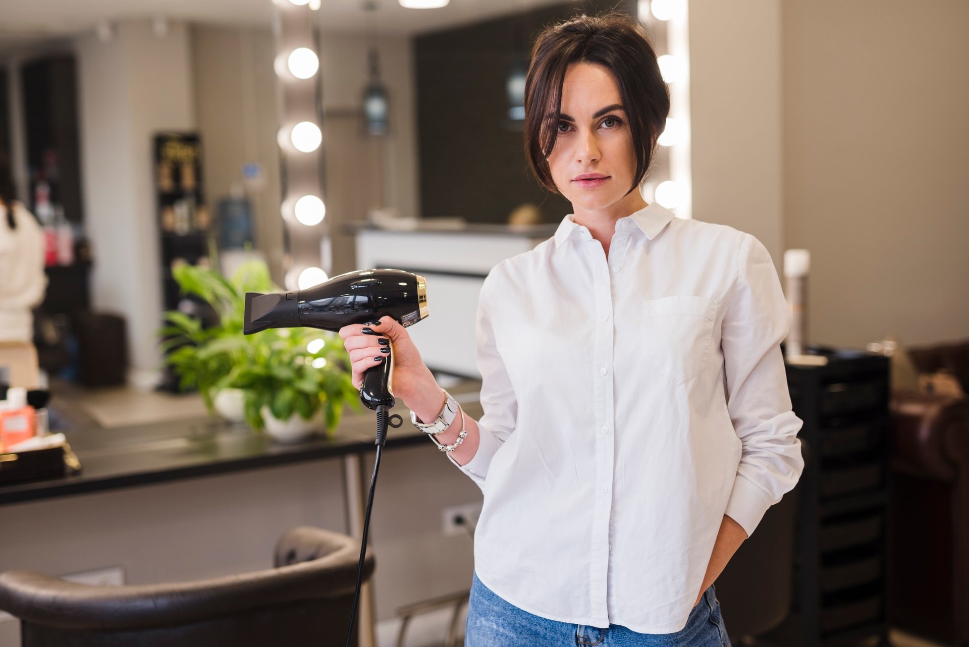 Frizerski salon Banja Luka: cijene usluga i šta provjeriti prije termina