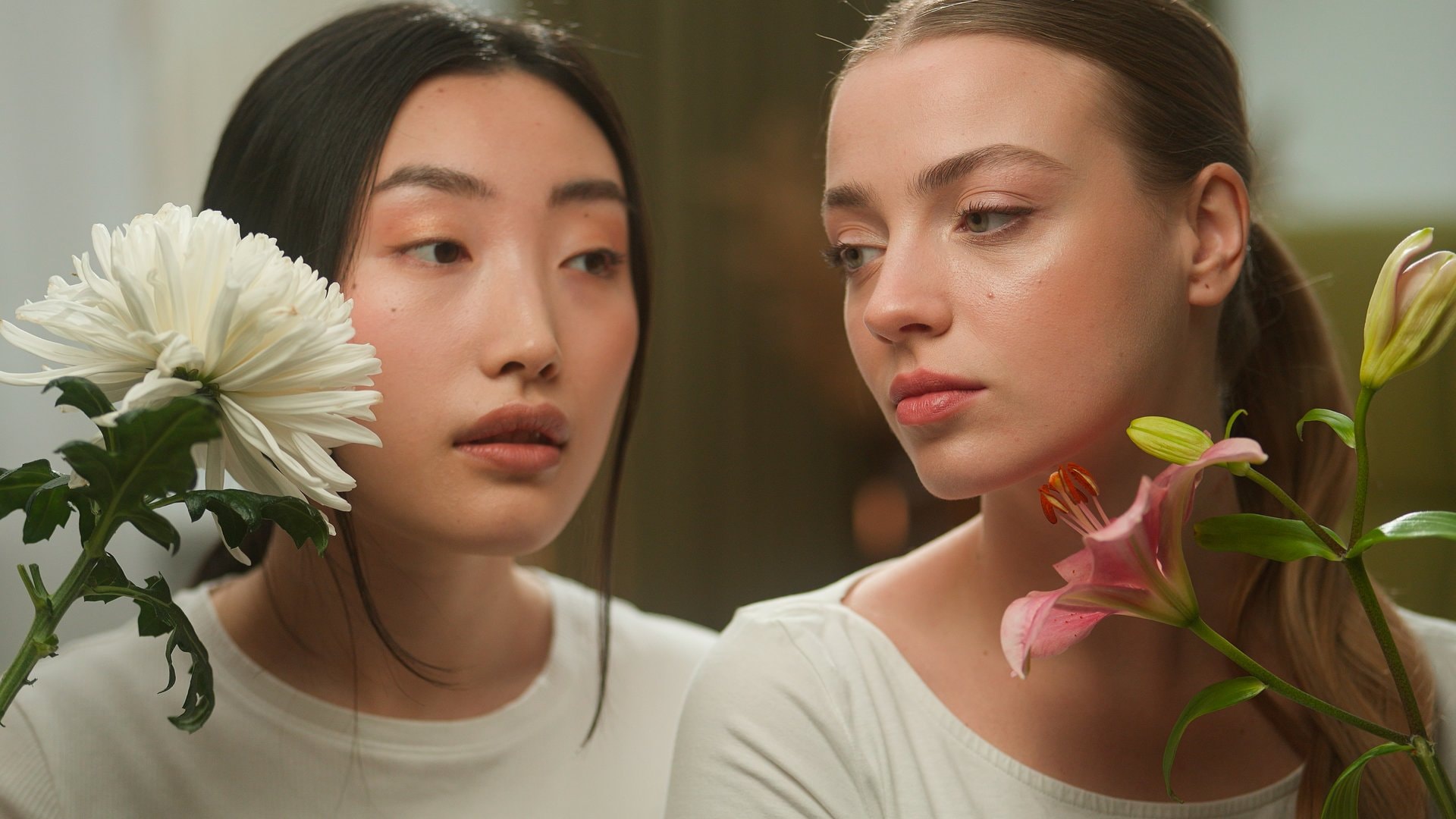 K-beauty vs J-beauty: razlike u filozofiji njege kože
