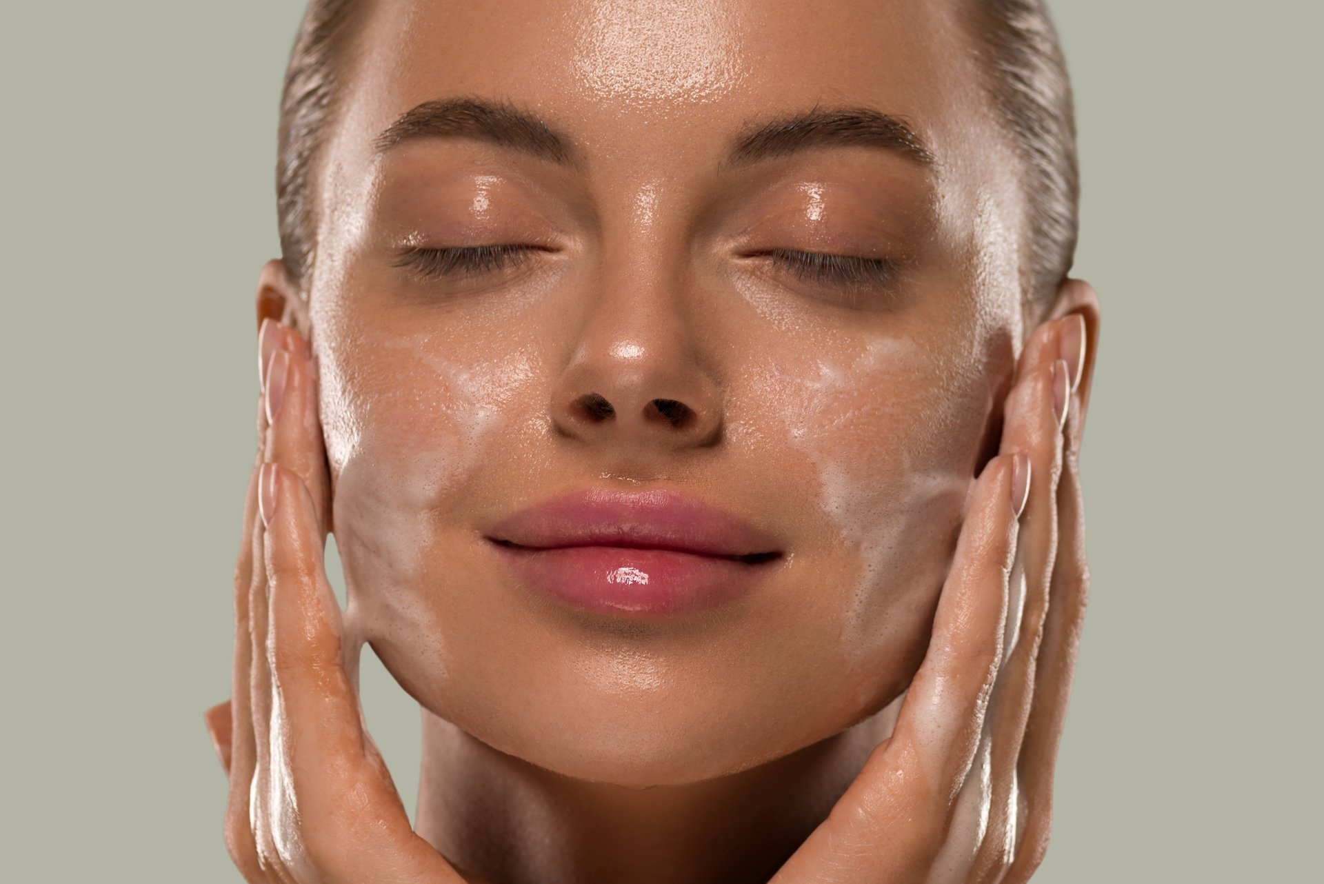 K-beauty vs J-beauty: razlike u filozofiji njege