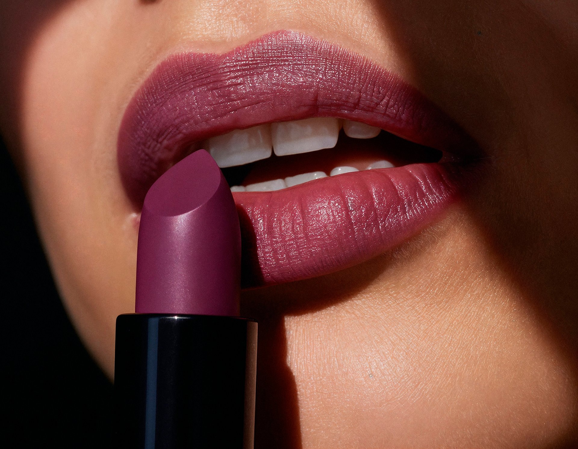 Lip combo tehnika: kako kombinirati lip liner, ruž i gloss