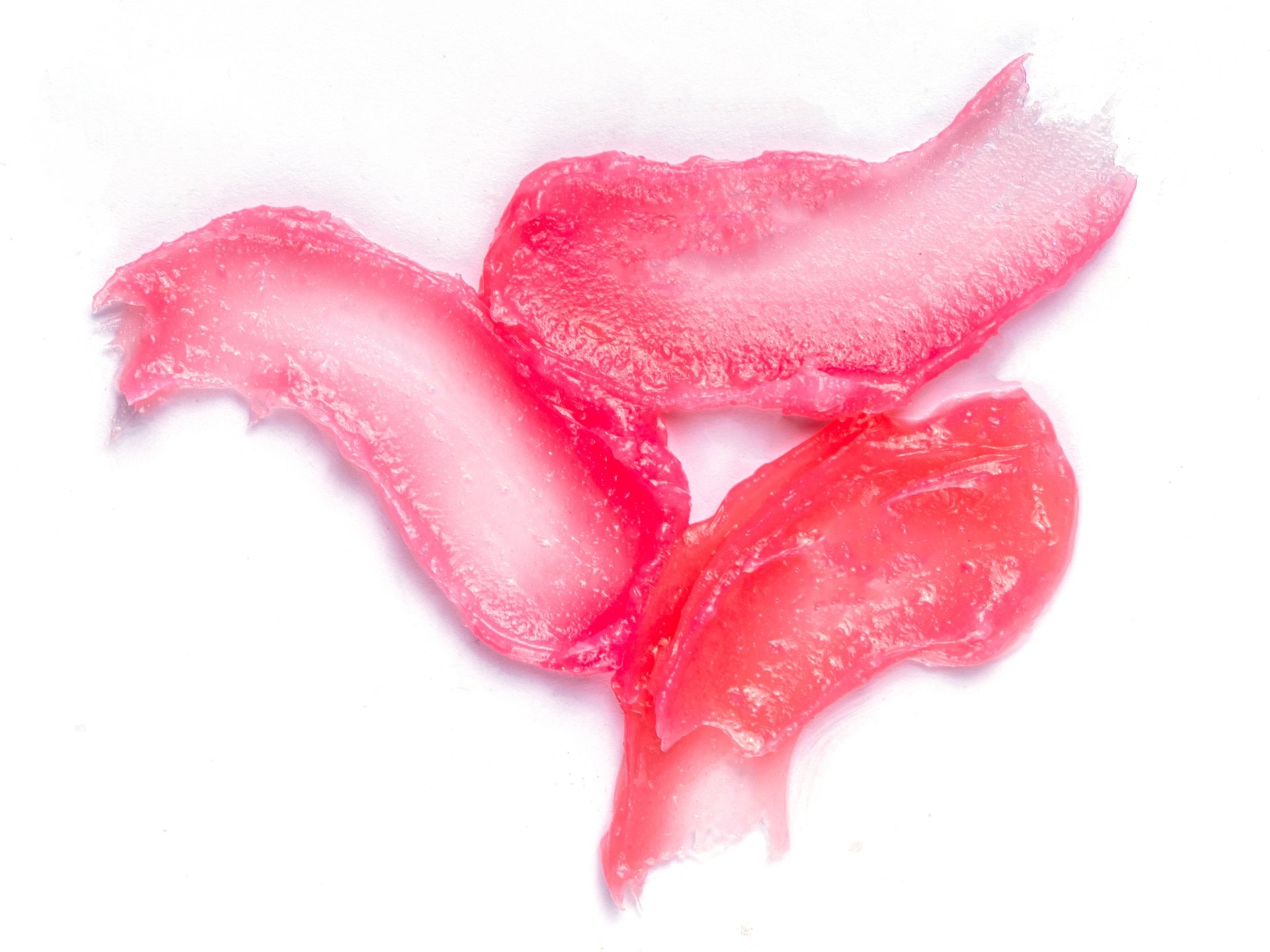 Lip staining: povratak trajnog pigmenta na usne