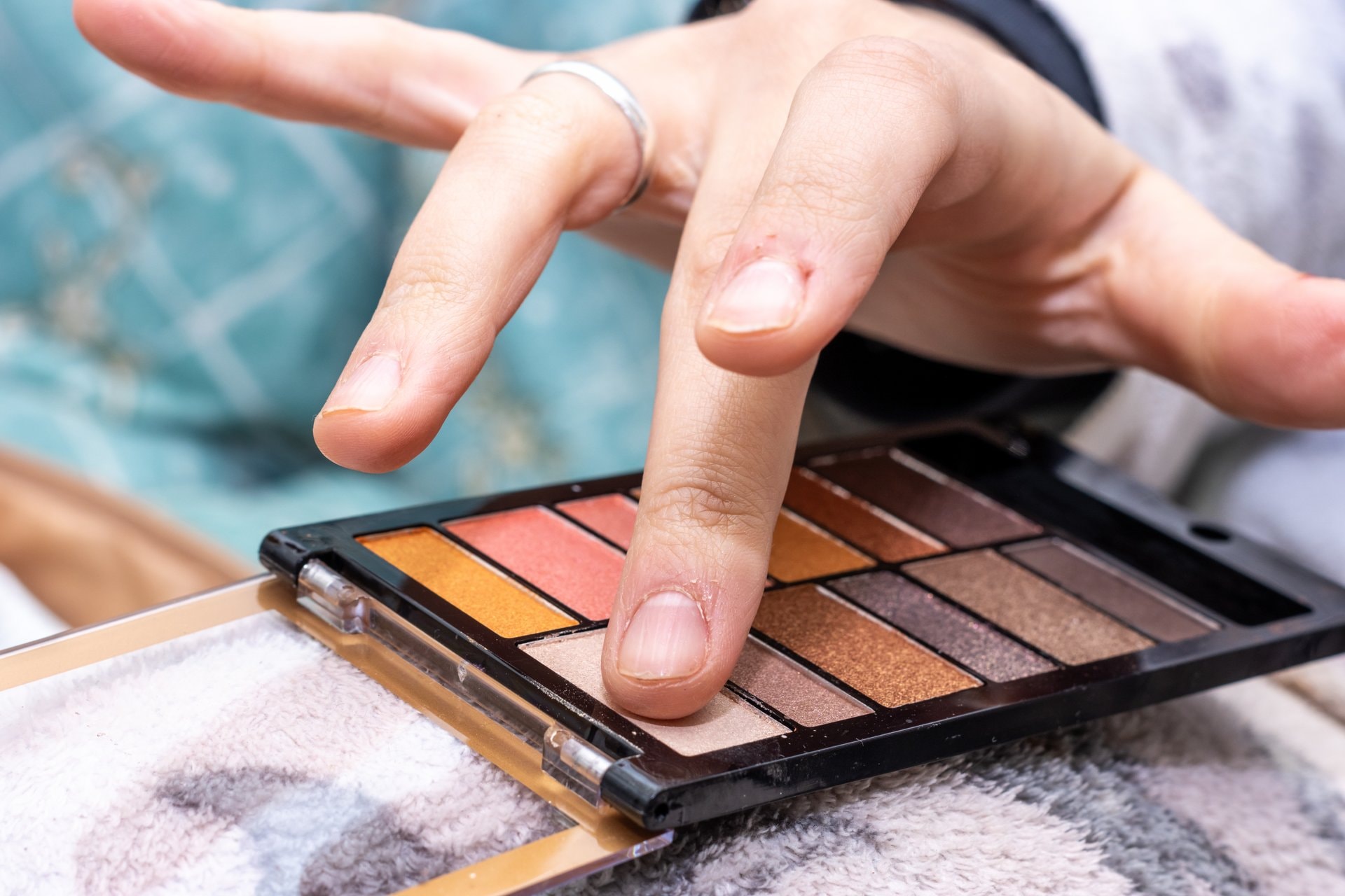 Make-up bez četkica: jednostavan vodič