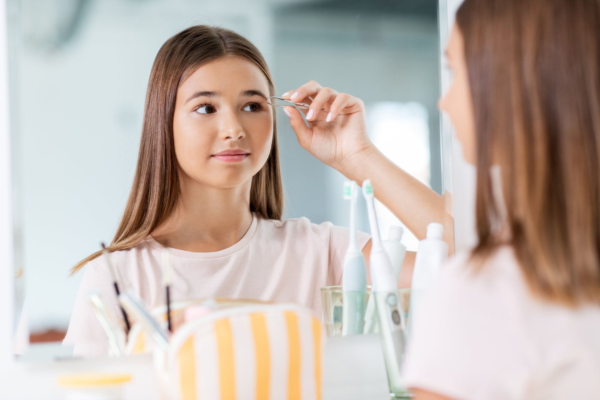 Maska ili serum za tinejdžersku kožu — šta zaista radi?
