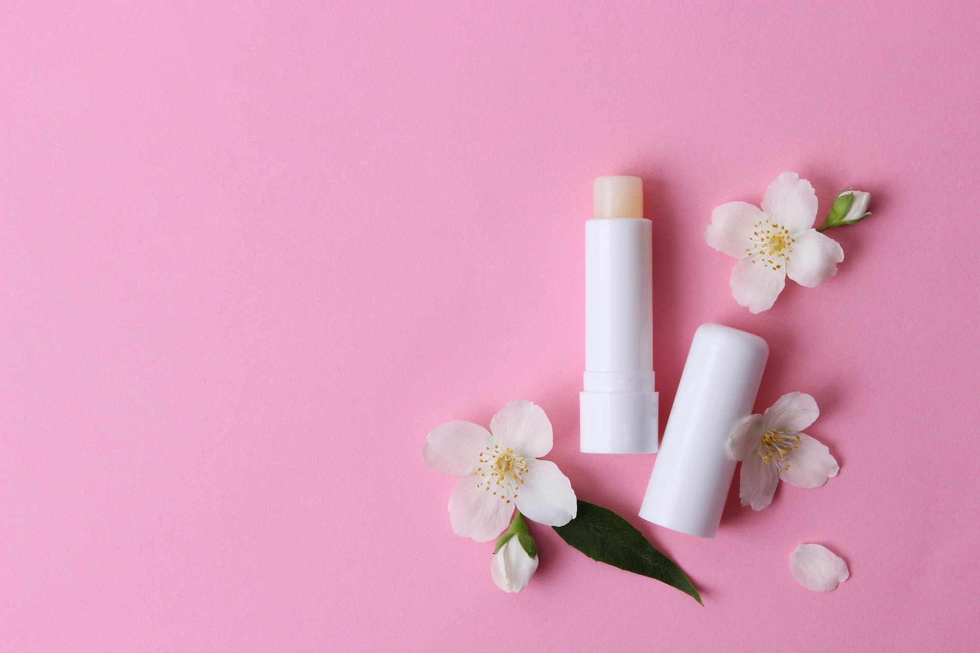 Noćna maska za usne: 5 proizvoda za mekane usne ujutro