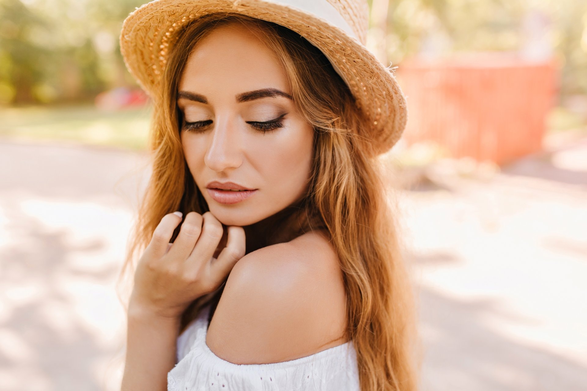 Sunset eyes: topli look za proljetne večeri
