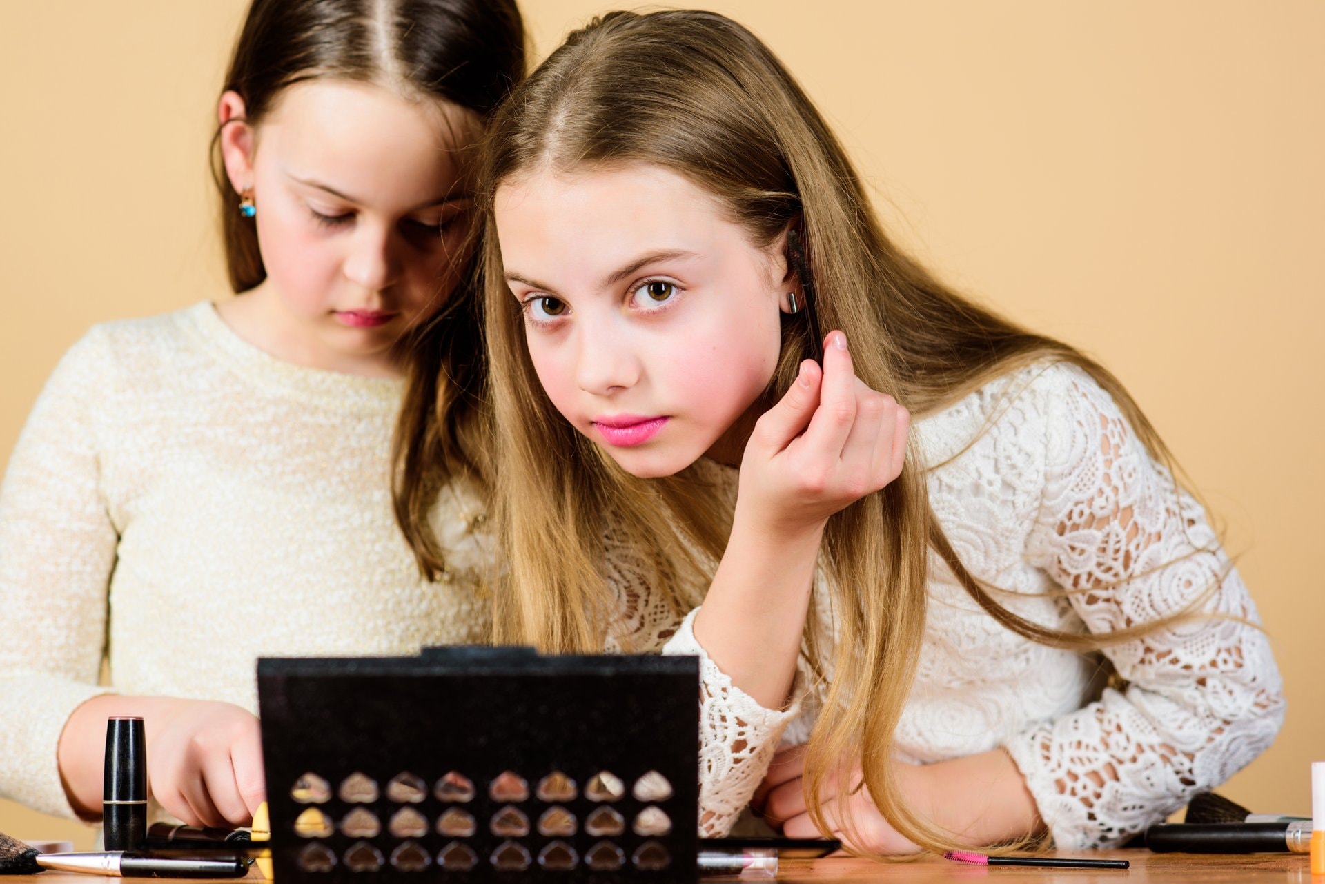 Tinejdžerke i make-up: kako početi bez pretjerivanja