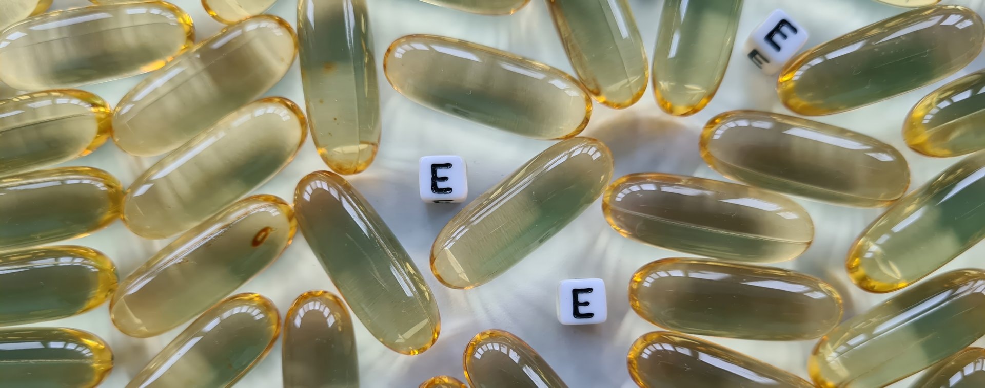 Vitamin E u njezi kože: kada je saveznik, a kada ne